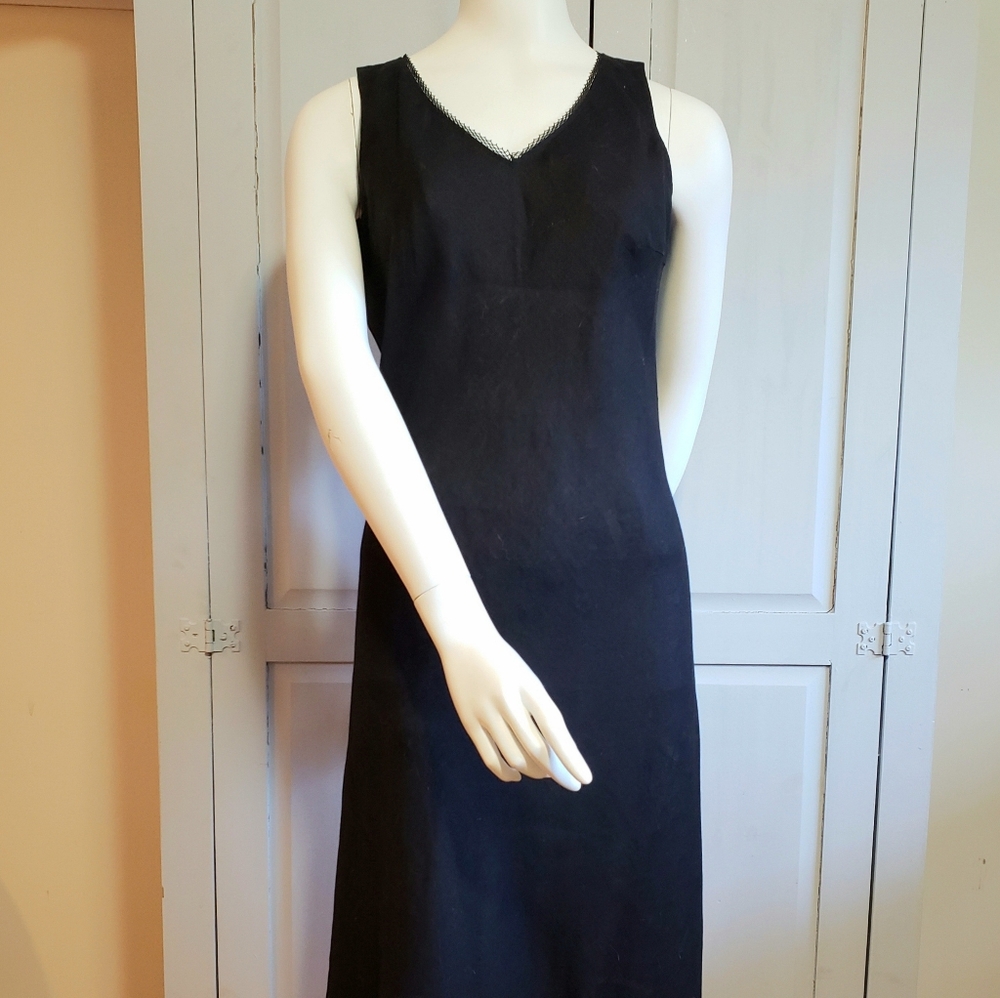 Tristan & Iseut Linen Dress with Ruffled Hem M